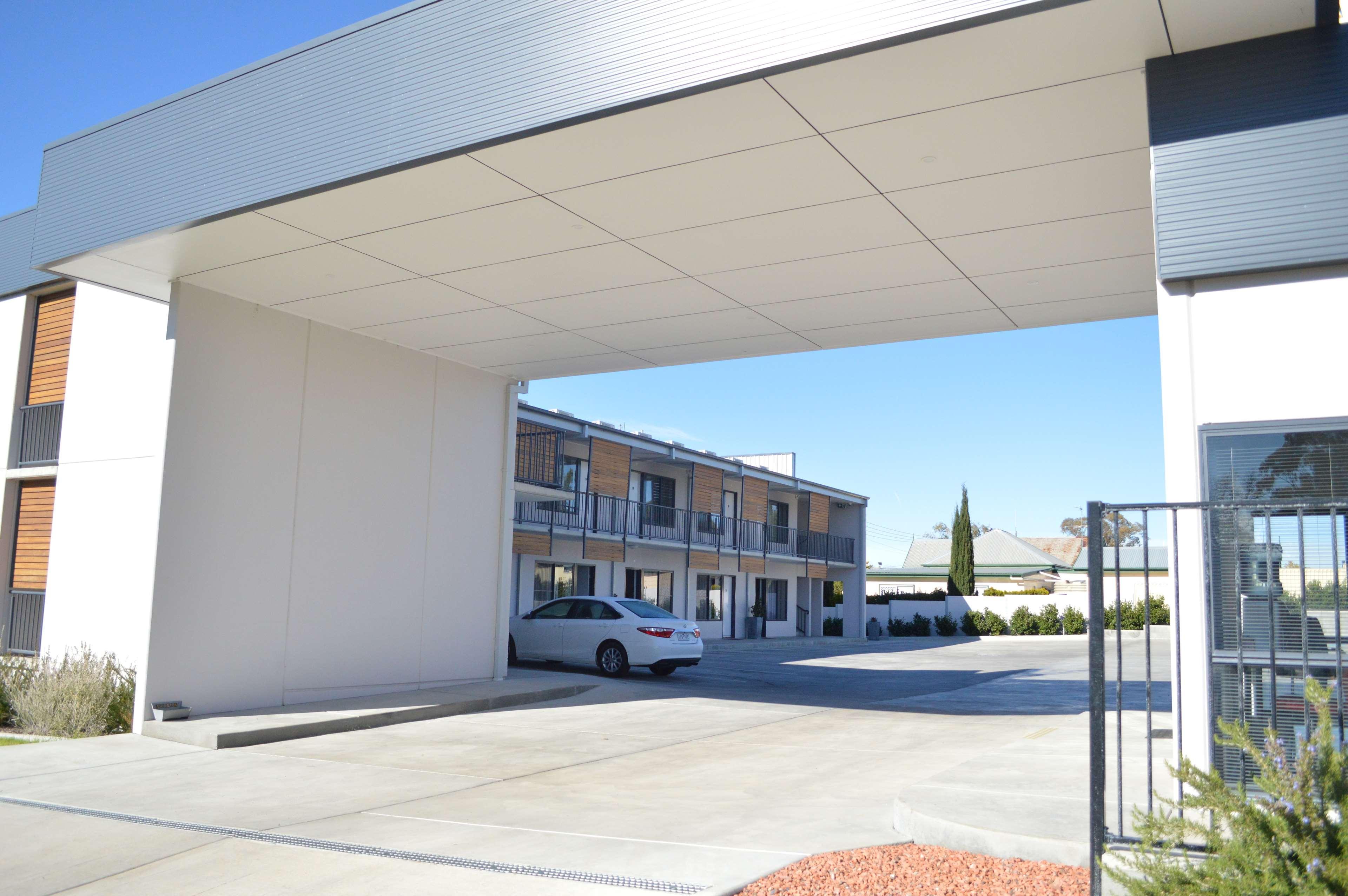 Best Western Club Quirindi Motel Exterior photo